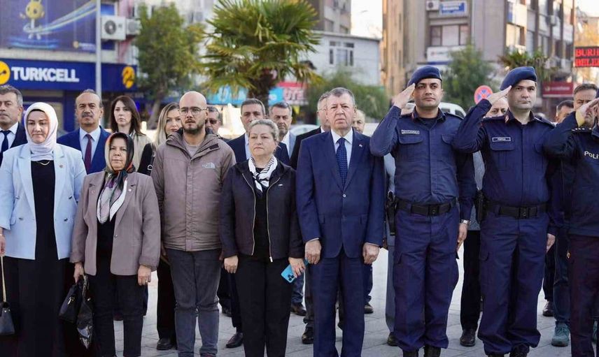 Burhaniye muhtarlar günü etkinliği renkli anlara sahne oldu