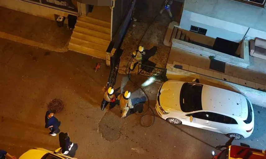 Beykoz'da iş yerinde çıkan yangın, itfaiye ekiplerinin müdahalesiyle söndürüldü