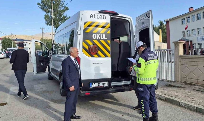Bayburt’ta öğrenci servisleri için güvenlik denetimi yapıldı