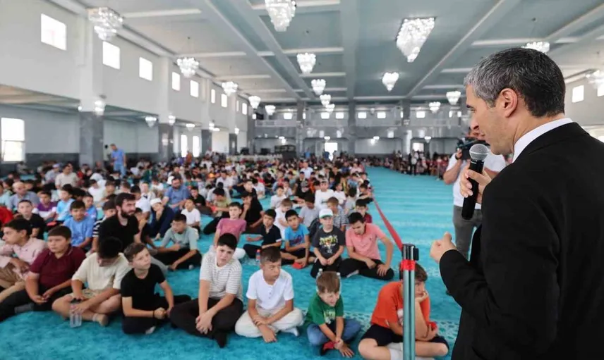 Afyonkarahisar'da yaz kur'an kursları dönemini başarıyla tamamladı