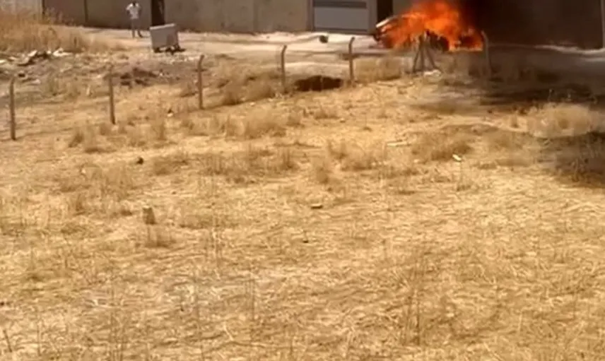 Mardin'de park halindeki otomobilde patlama yaşandı