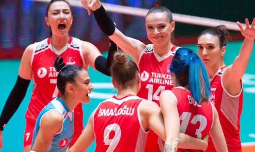A Milli Voleybol Takımı adını finale yazdırdı! Simge Aköz’den iddialı sözler
