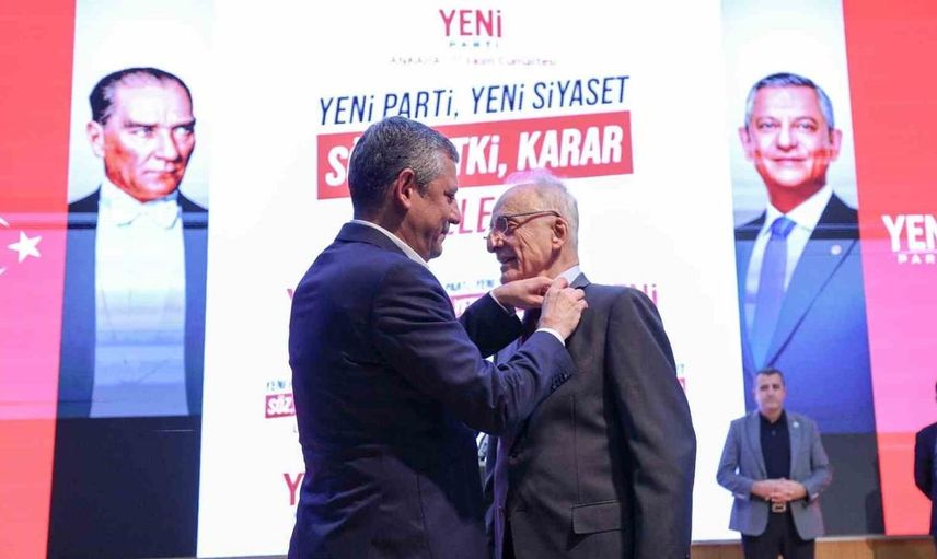 Yeni Parti Genel Başkanı Özgür Özel: 'Siyasette sıfırdan başlıyoruz, geçmişi geride bırakıyoruz'