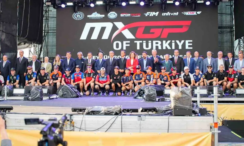 Dünya motokros şampiyonası Türkiye açılış seremonisiyle başladı