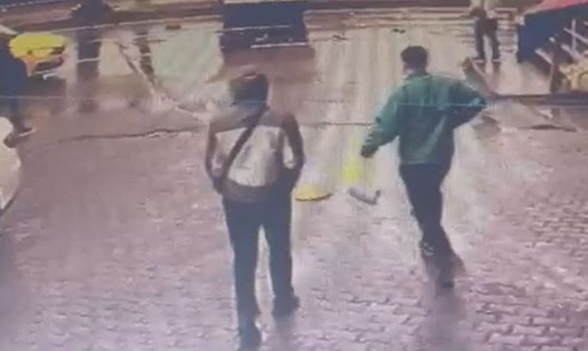 Esenyurt'ta sabah saatlerinde meydana gelen kaza, sürücünün hayatını kaybetmesiyle sonuçlandı
