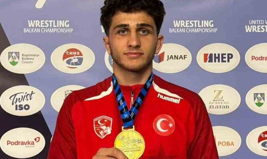 Bursa büyükşehir belediyesporlu güreşçilerden uluslararası başarı