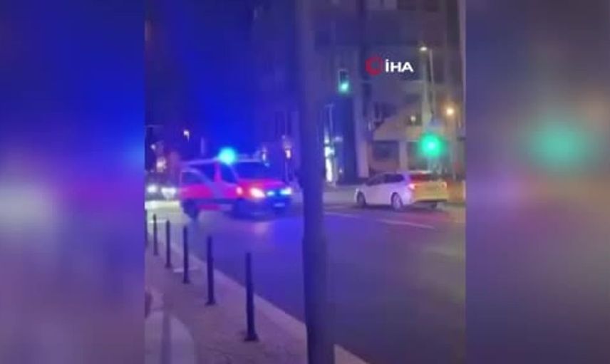 Berlin'de LGBT etkinliği sırasında araç kalabalığa daldı: 1 ölü, 17 yaralı