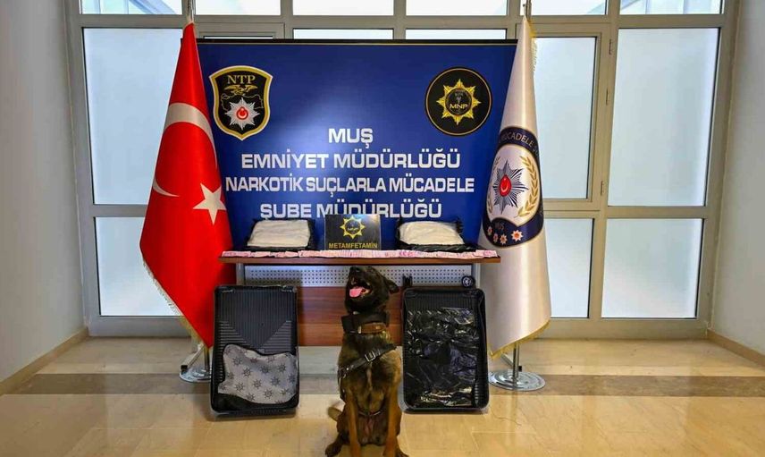 Muş'ta valizde 3 kilo metamfetamin ele geçirildi