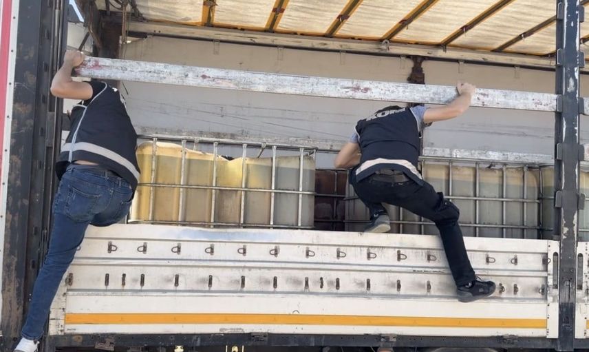 Iğdır'da kaçak akaryakıt operasyonu: 9 bin litre ele geçirildi