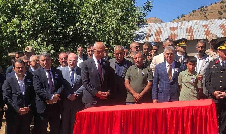 Güvenlik korucusu Yüksel Demir, kalp krizi sonrası son yolculuğuna uğurlandı