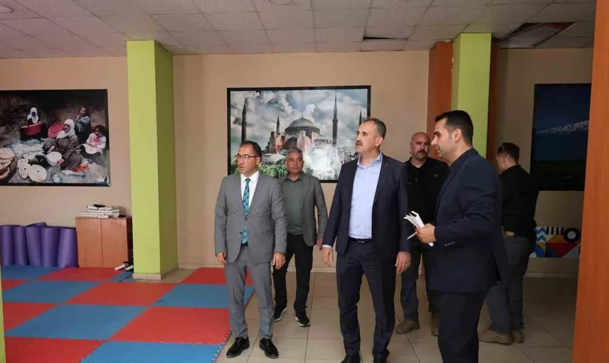 Vali Bozkurt KYK yurtlarındaki bakım çalışmalarını yerinde inceledi