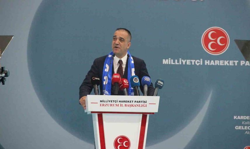 Adem Yurdagül güven tazeleyerek MHP Erzurum İl Başkanlığı'na yeniden seçildi