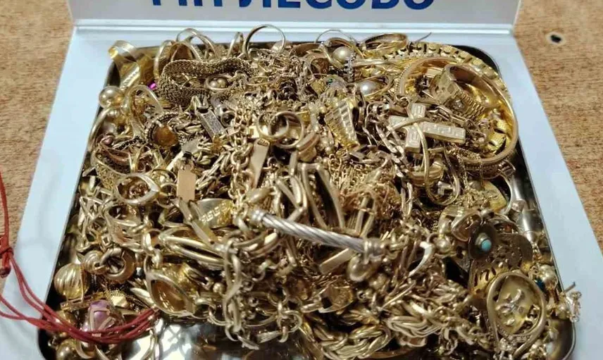Edirne sınırında kaçak altın operasyonu: 708 gram altın ele geçirildi