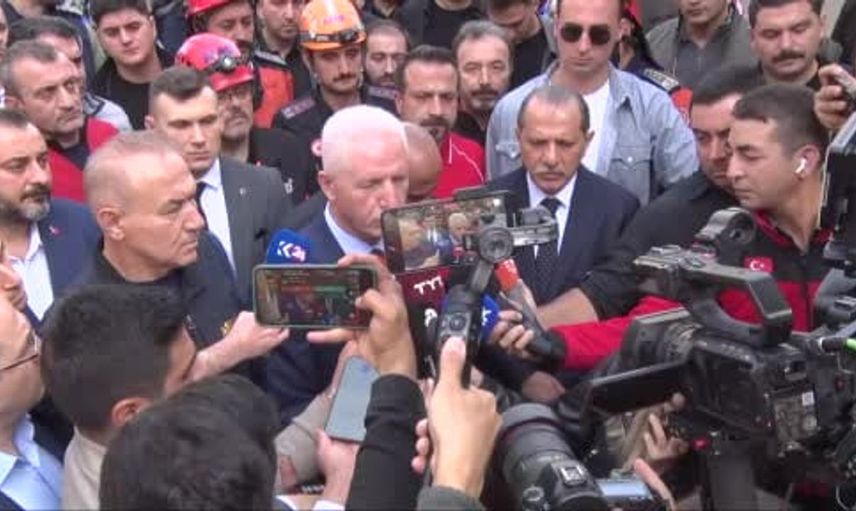 Maltepe'deki bina çökmekte can kaybı: 2 ölü, 3 kişi kayboldu