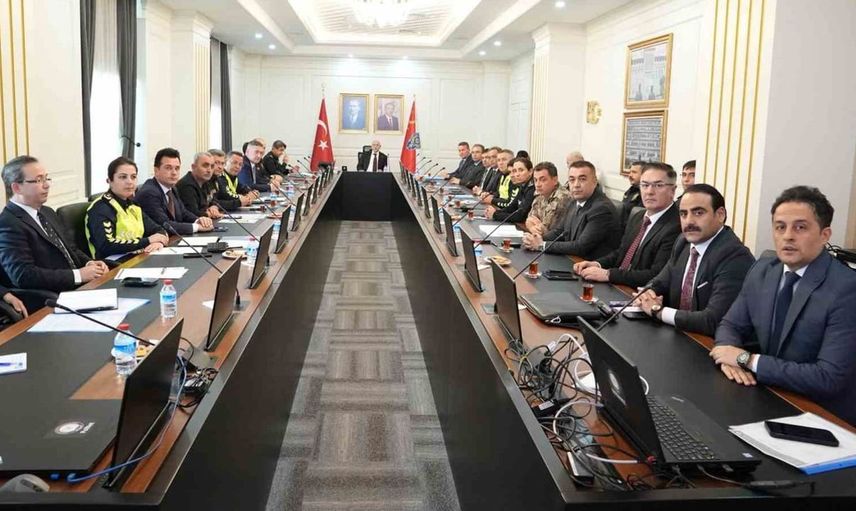 Ankara'da güvenlik tedbirleri üzerine kritik toplantı yapıldı