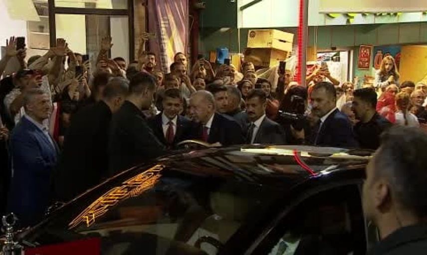 Cumhurbaşkanı Erdoğan, Rize'de vatandaşlarla buluştu: Birlik mesajı verdi