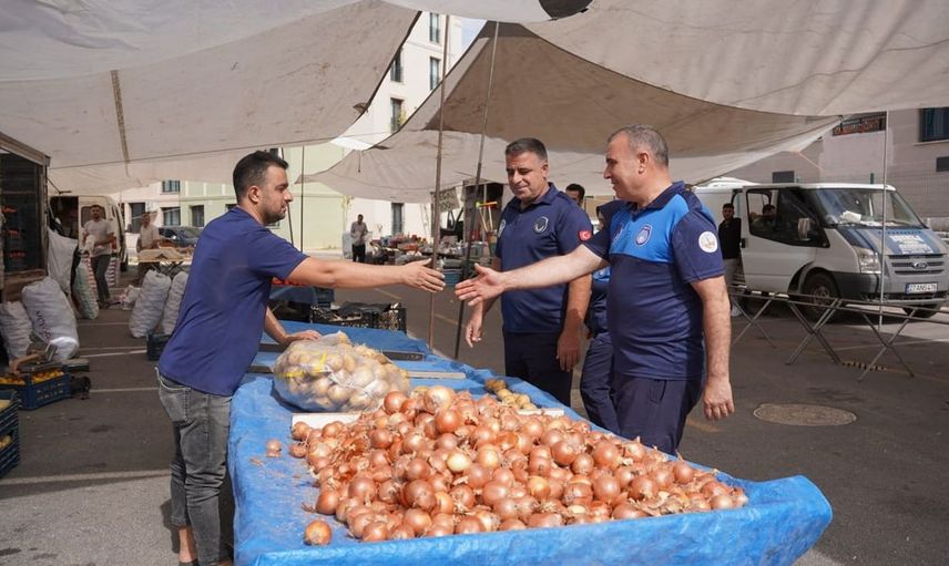 Adıyaman'da semt pazarı kesinleşti: Başkan hallaç halkın sesine kulak verdi