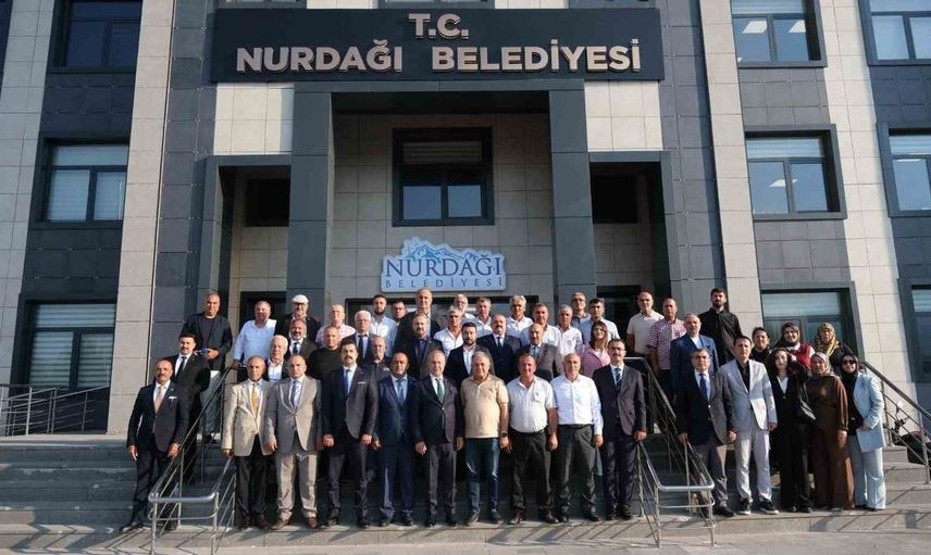 MHP Gaziantep teşkilatı İslahiye ve Nurdağı'nda yeni hizmet binaları açtı