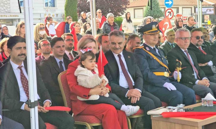 Yozgat'ta Cumhuriyet Bayramı'na büyük katılım: 7'den 70'e coşku
