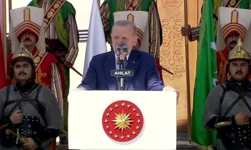 Cumhurbaşkanı Erdoğan'dan çarpıcı mesaj: Kan tüccarlarına fırsat yok