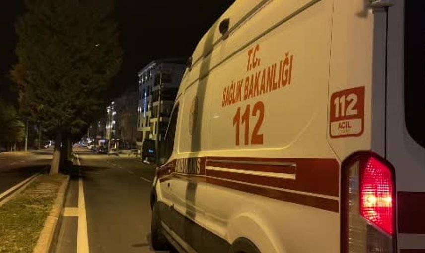 Kütahya'da otomobil ve motosiklet kazasında bir kişi yaralandı