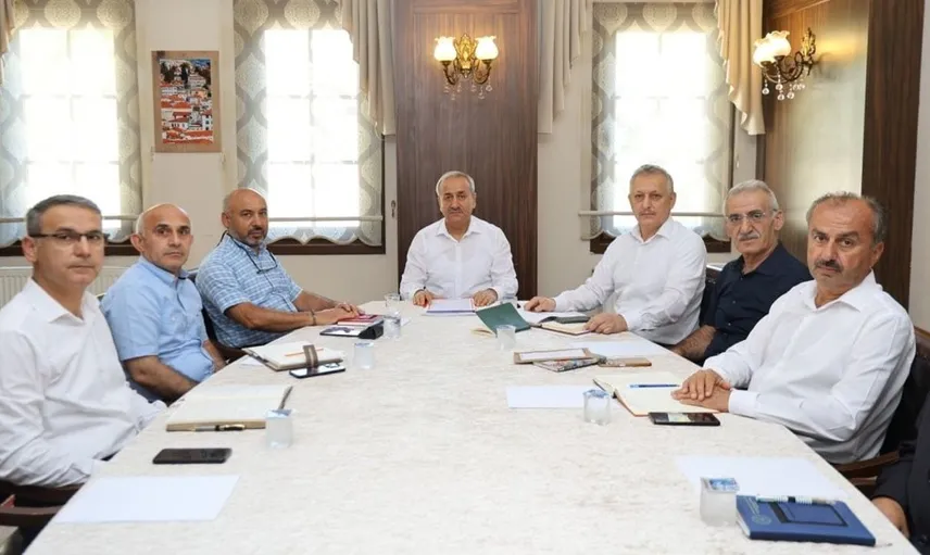 Karabük'te yeni eğitim yılı için hazırlıklar hız kesmeden devam ediyor