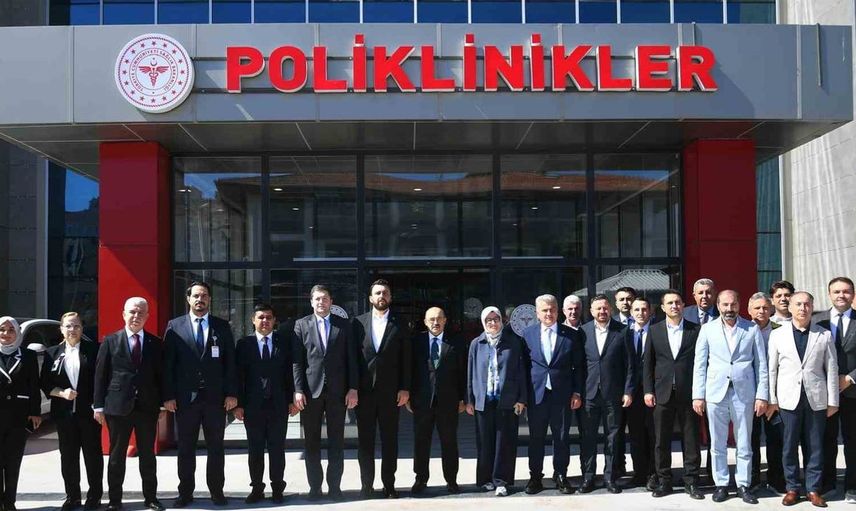 Sındırgı'da modern devlet hastanesi açıldı