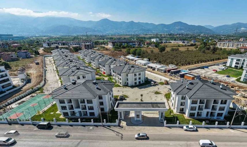 Kartepe'de 144 aile yeni evlerine kavuşuyor