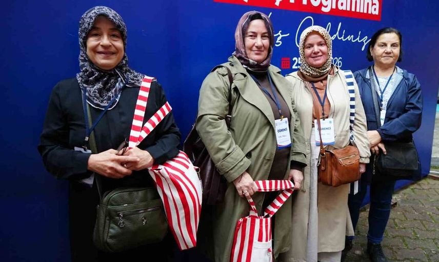 Samsun'da öğrenmenin yaşı yok: yaşam boyu öğrenme üniversitesi açıldı