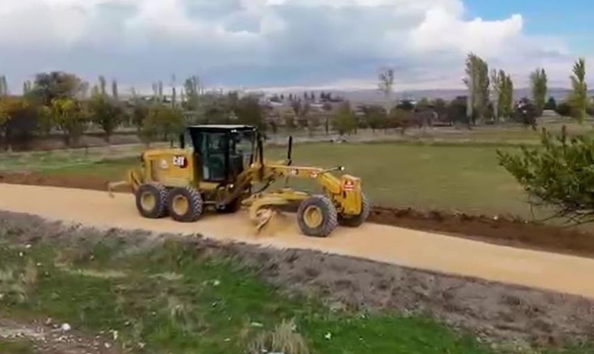 Bolvadin'de ulaşım projeleri hız kesmeden devam ediyor