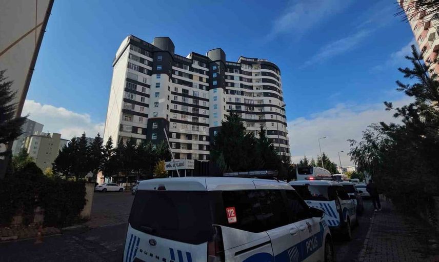 Kayseri'de bıçaklı kavga: Yaralı çift hastaneye kaldırıldı