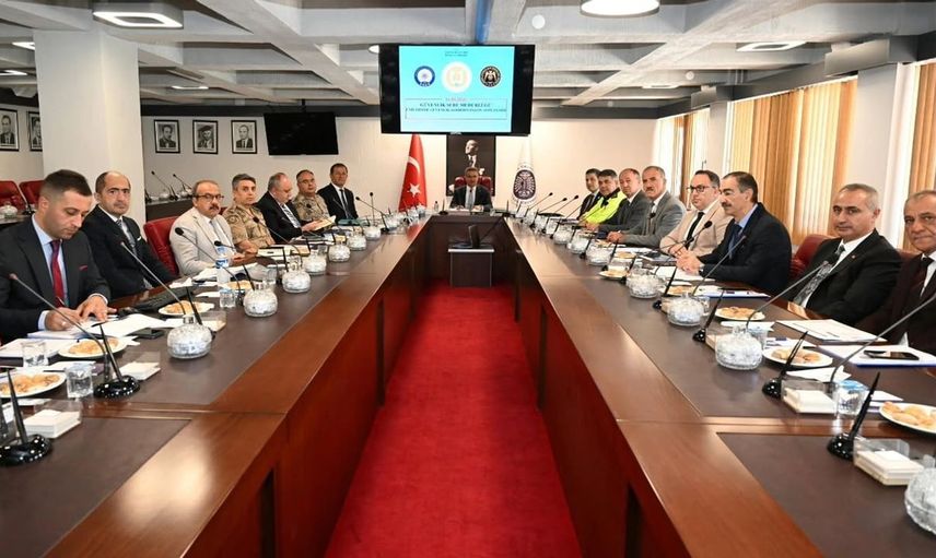 Erzurum'da üniversitelerde güvenlik önlemleri görüşüldü