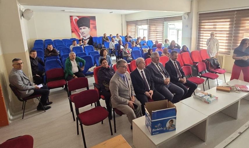 Eğitimde geleneksel çocuk oyunları dönemi: Samsun'daki seminerde önemli mesajlar verildi