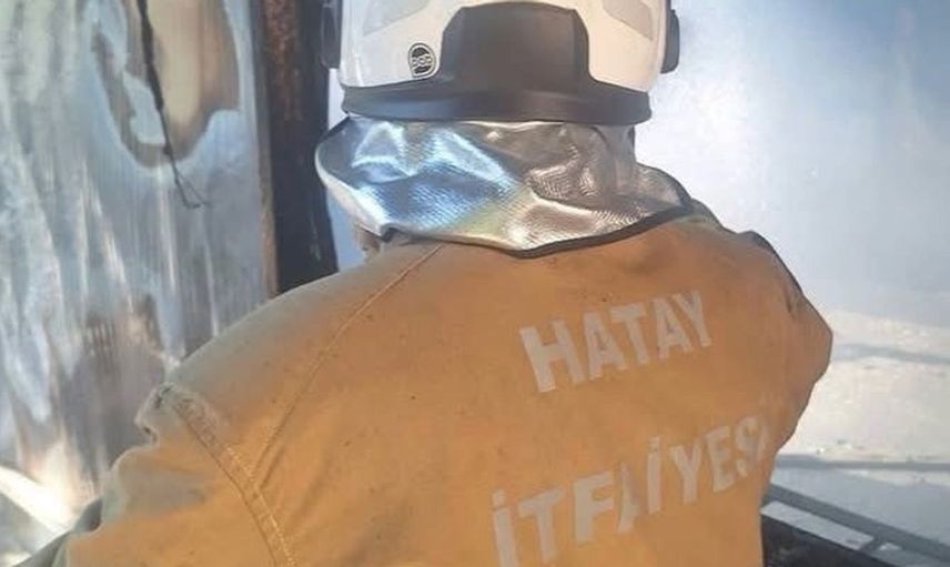 Hatay'da konteyner yangınına hızlı müdahale