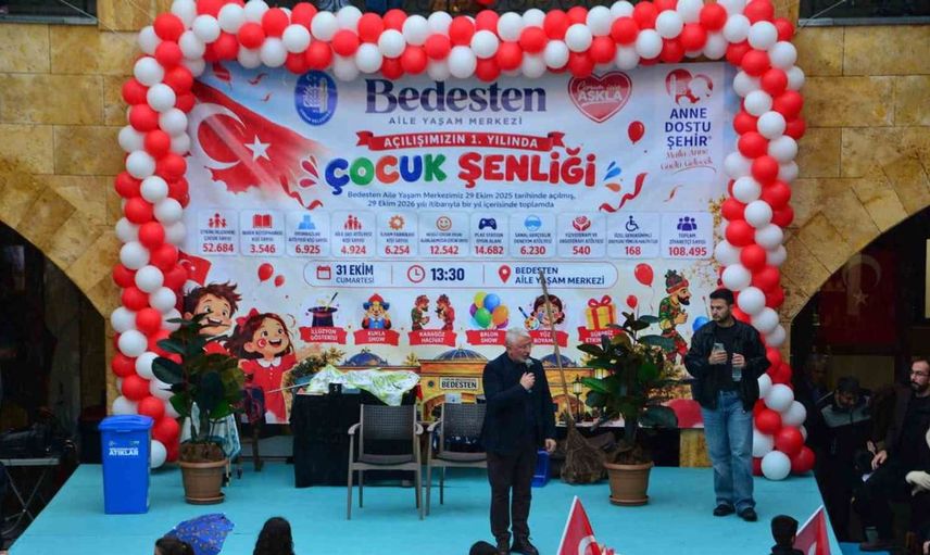 Çorum'da aile yaşam merkezi yıl dönümünde çocuklar eğlendi