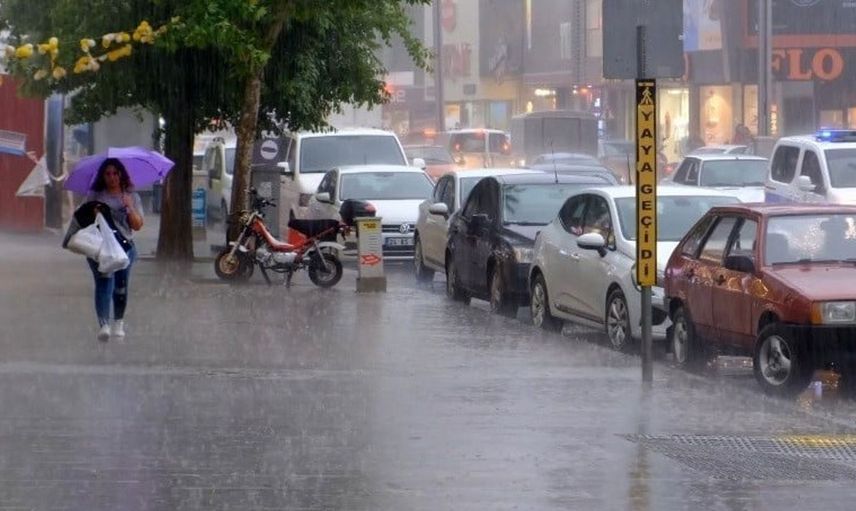 Erzincan'da sağanak yağış uyarısı: Hava sıcaklığı 33 dereceye yükselebilir
