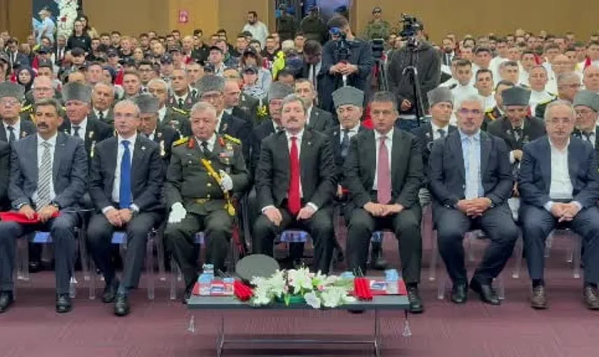 Samsun'da 30 Ağustos Zafer Bayramı etkinlikleri yağmura rağmen coşkuyla gerçekleşti
