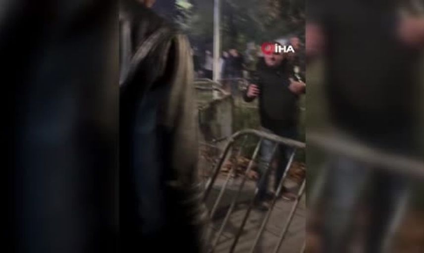 Sırbistan’da öğrenciler seçim zaferini kutladı