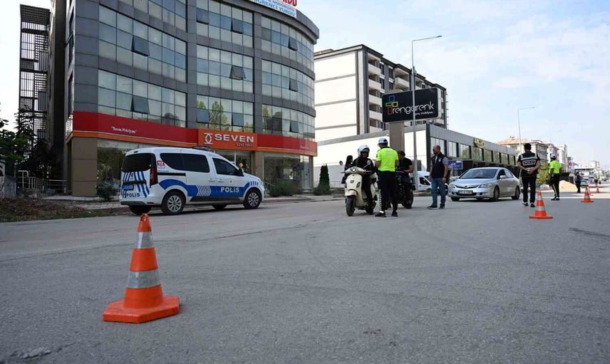 Elazığ'da güvenlik denetimi: Emniyet Müdürü Karan, yurt çevresindeki aydınlatma sorununu görüştü