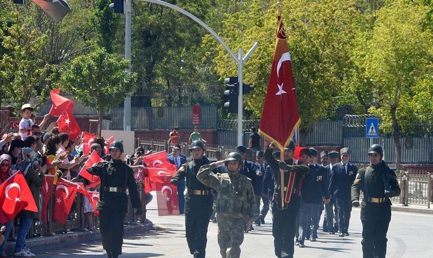 30 Ağustos Zafer Bayramı provası için Erzurum'da trafik düzenlemesi