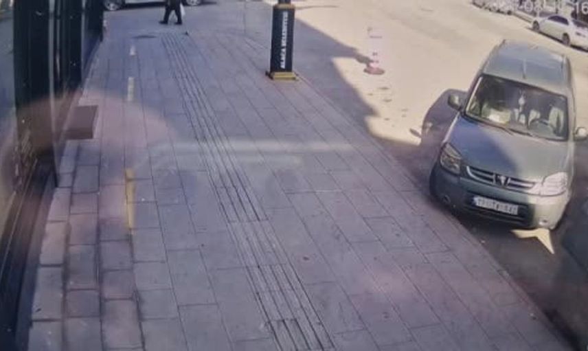 Alkollü sürücü park halindeki araçlara çarptı, 50 bin lira ceza aldı