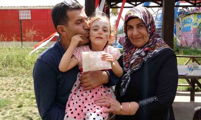 30 yıllık çocuk hasreti Ecrin Su ile son buldu: 8 bebeklerini kaybetmenin ardından koruyucu aile oldular