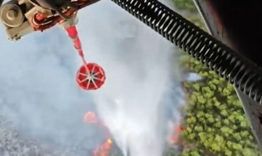 Kaş'taki orman yangınının enerjisi havadan ve karadan müdahale ile düşürüldü