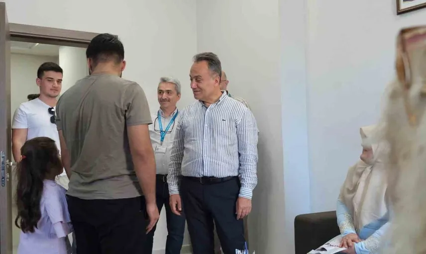 Yeni akademik yılın heyecanı TOGÜ'de başladı: Rektör Yılmaz'dan öğrencilere ziyaret