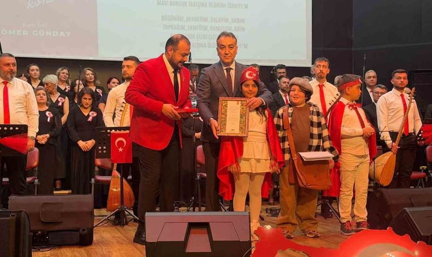 Cumhuriyet'in kuruluşu unutulmadı: Karabük'te özel bir konser gerçekleştirildi