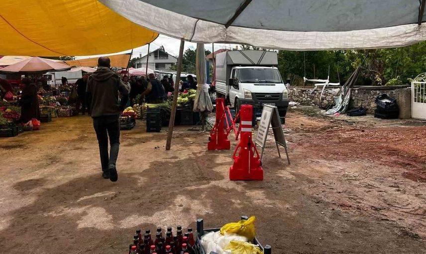 Yozgat'ta pazar yerinde uygunsuz davranış sergileyen esnafa ceza: 1 ay satış yasağı