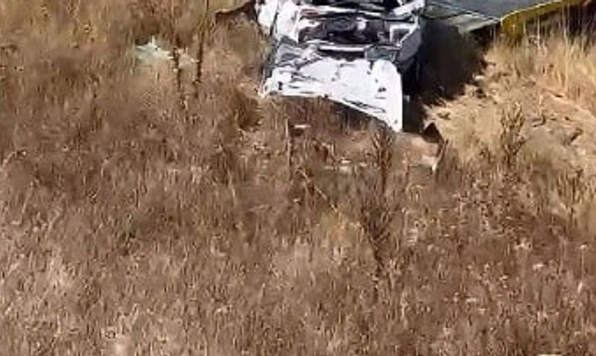 Kütahya'da trafik kazası: Emet-Hisarcık yolunda araç tarla içinde takla attı