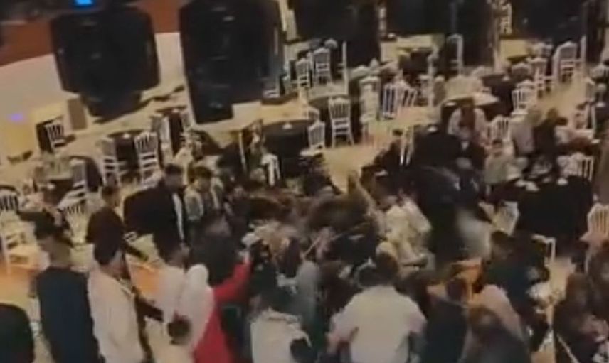 Bolu'da düğün salonunda takı nedeniyle büyük kavga: Davetliler panik içinde