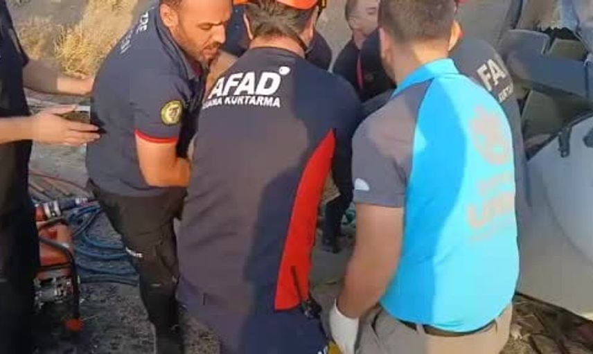 Şırnak’ta tır devrildi, 1 yaralı