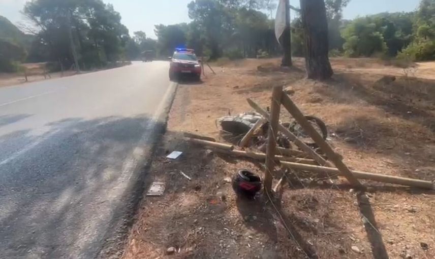 Manavgat’ta motosiklet kazası: İki yaralı hastaneye kaldırıldı